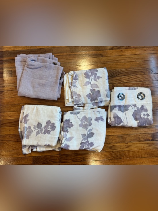 Sonoma Other - Set of five curtains